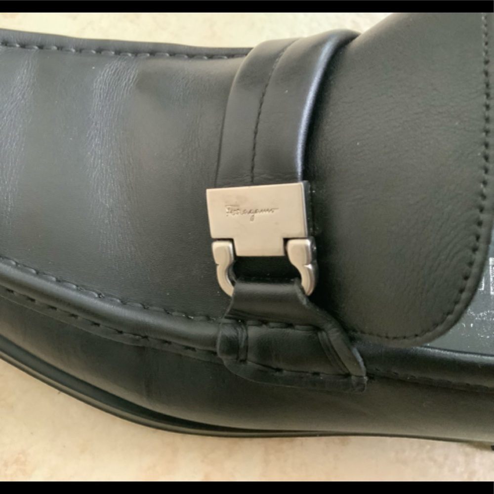 Salvatore Ferragamo loafer 9 D Black